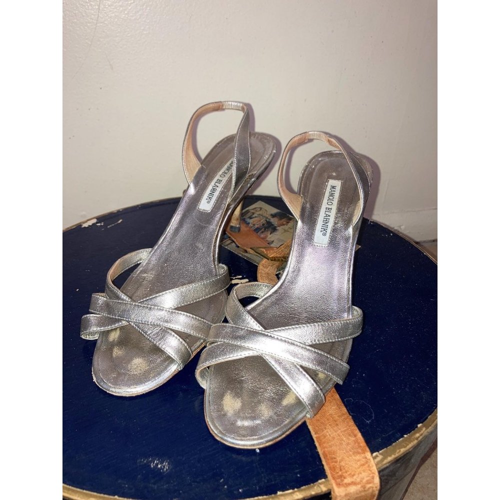 Manolo Blahnik gold heels